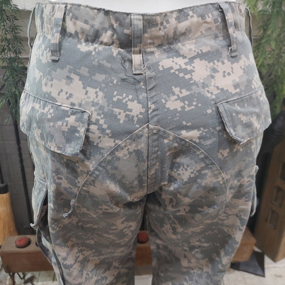 US Army Digital Camouflage Pants Mens 34x30 Combat Cargo Pockets True Vintage - Picture 4 of 11